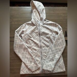 Columbia Women's White Patterned Ski Jacket